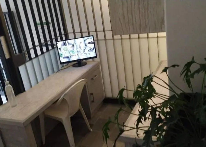 Heart Of Citycozy W Balcony & Wifi Apartamento