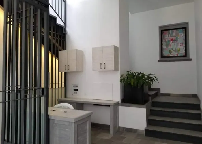 Apartamento Heart Of Citycozy W Balcony & Wifi